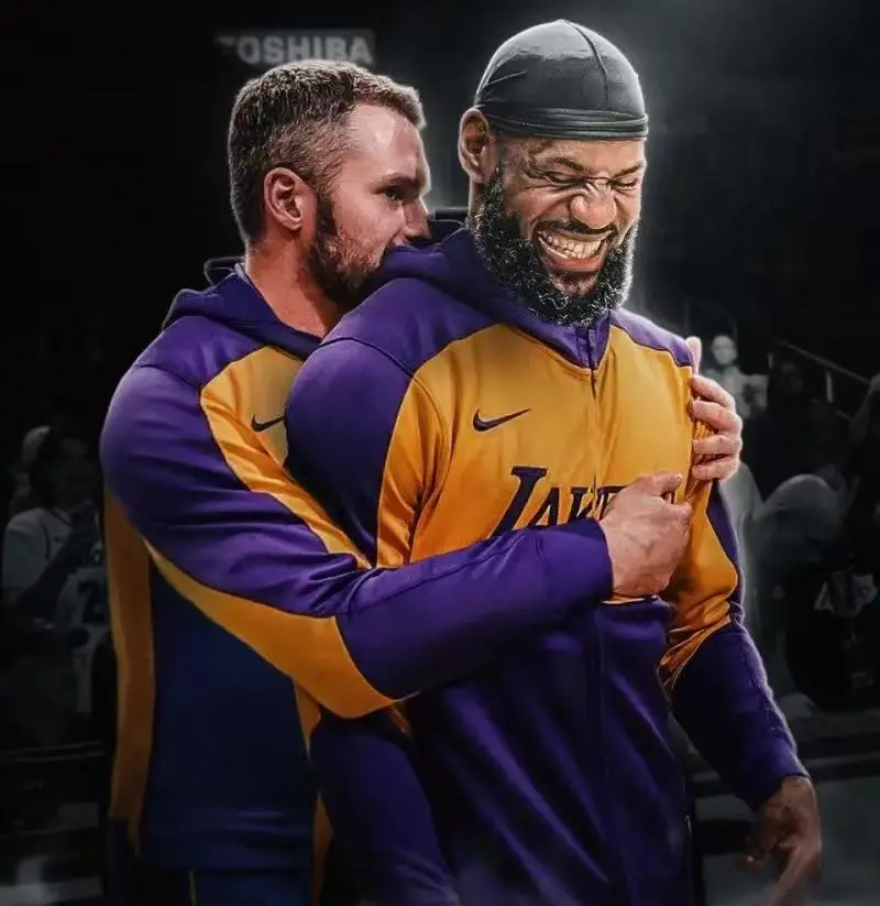 乐福更新社, 詹姆斯祝乐 乐福更新社, 詹姆斯祝乐