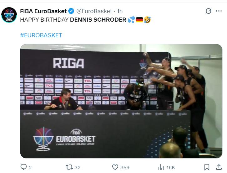 img, 领奖大笑露 img, 领奖大笑露