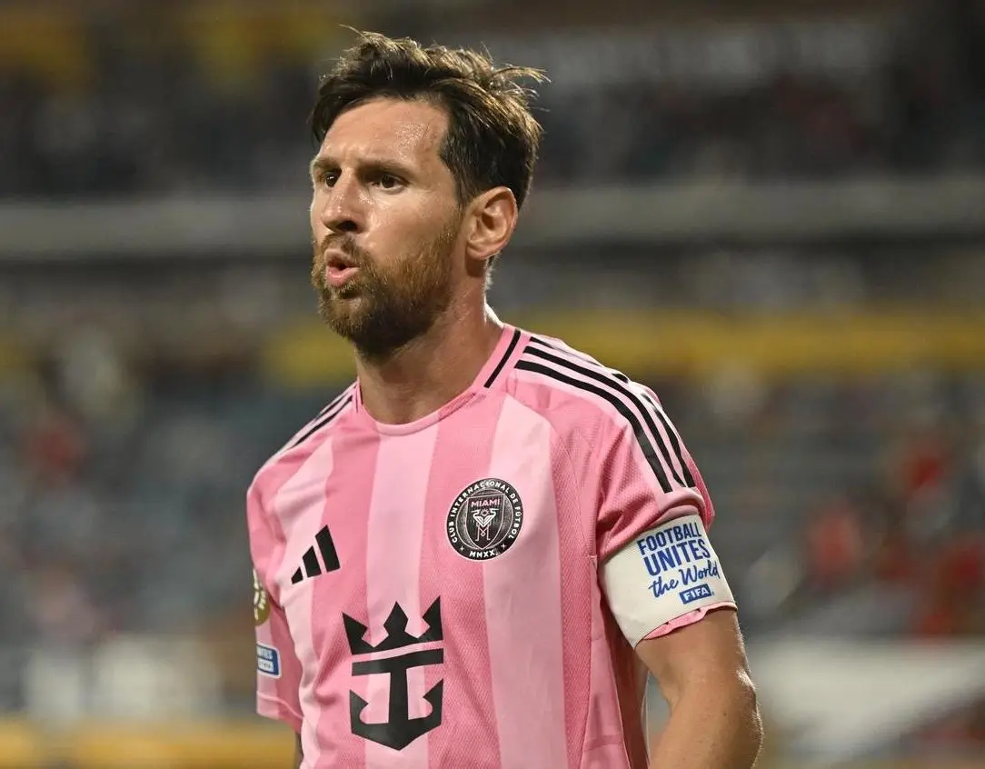 比赛局势, 人是谁, 或者他说梅 比赛局势, 人是谁, 或者他说梅